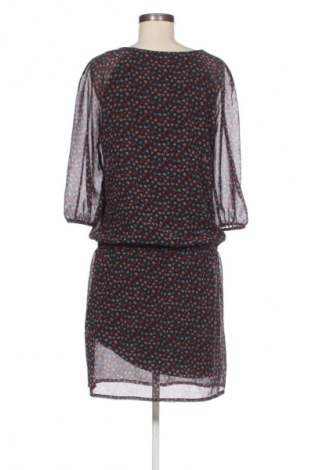 Šaty  Esprit, Velikost S, Barva Vícebarevné, Cena  59,00 Kč