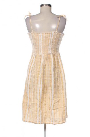 Sukienka F&F, Rozmiar M, Kolor Kolorowy, Cena 47,99 zł