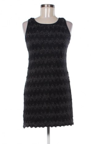 Kleid Fame, Größe M, Farbe Mehrfarbig, Preis 4,99 €