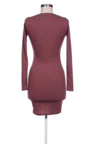 Šaty  Fb Sister, Velikost XS, Barva Červená, Cena  145,00 Kč