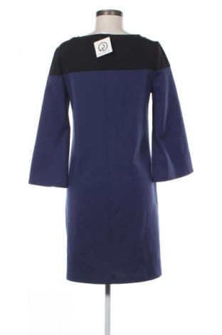 Рокля Gap, Размер S, Цвят Многоцветен, Цена 2,04 €