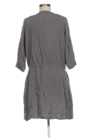 Šaty  Gina, Velikost M, Barva Vícebarevné, Cena  49,00 Kč