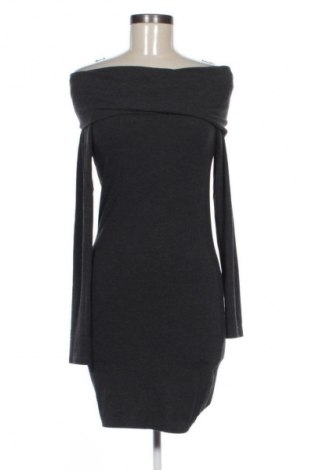 Šaty  Gina Tricot, Velikost S, Barva Šedá, Cena  179,00 Kč