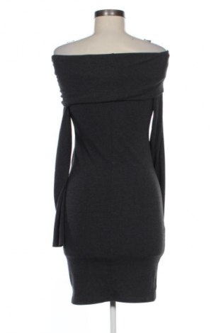 Šaty  Gina Tricot, Velikost S, Barva Šedá, Cena  179,00 Kč