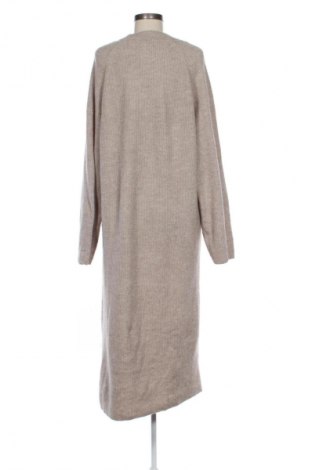 Rochie H&M, Mărime M, Culoare Bej, Preț 84,99 Lei