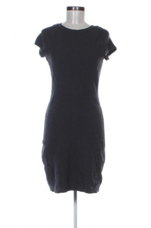 Šaty  H&M, Velikost M, Barva Šedá, Cena  399,00 Kč