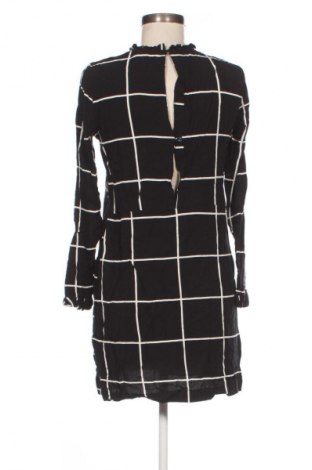 Šaty  H&M, Velikost M, Barva Vícebarevné, Cena  227,00 Kč