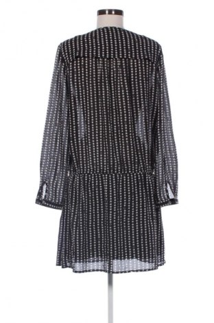 Рокля H&M, Размер M, Цвят Многоцветен, Цена 4,09 €