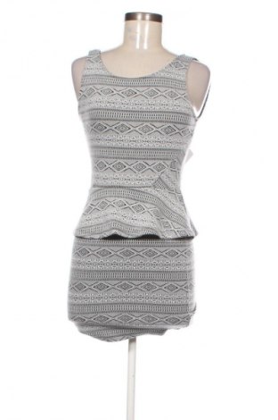 Šaty  H&M, Veľkosť S, Farba Viacfarebná, Cena  2,95 €