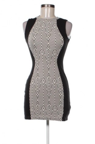 Kleid H&M Divided, Größe M, Farbe Mehrfarbig, Preis 5,00 €