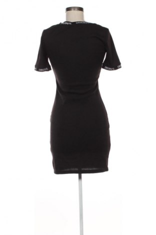Kleid H&M Divided, Größe M, Farbe Schwarz, Preis 16,99 €