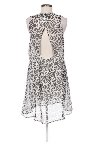 Kleid H&M Divided, Größe XL, Farbe Mehrfarbig, Preis 8,00 €