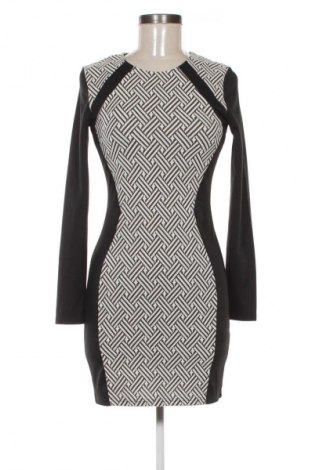 Šaty  H&M Divided, Velikost M, Barva Vícebarevné, Cena  119,00 Kč