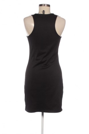 Šaty  H&M Divided, Velikost M, Barva Černá, Cena  410,00 Kč