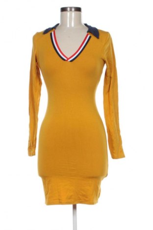 Šaty  Heart & Hips, Velikost S, Barva Žlutá, Cena  99,00 Kč