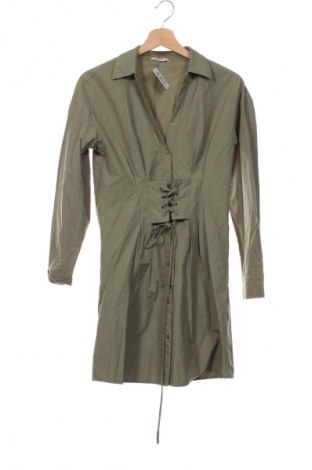 Kleid House, Größe S, Farbe Grün, Preis 4,99 €