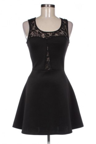 Šaty  House, Velikost XS, Barva Černá, Cena  149,00 Kč