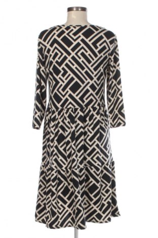 Рокля Infinity Woman, Размер M, Цвят Многоцветен, Цена 2,55 €