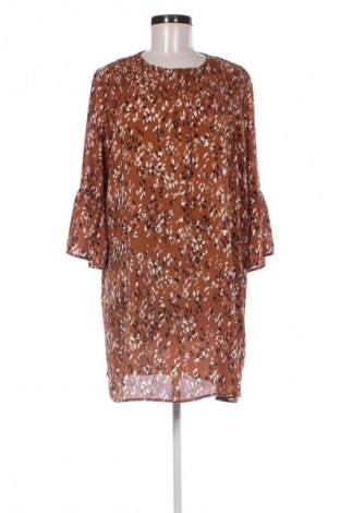 Šaty  Jdy, Velikost M, Barva Vícebarevné, Cena  69,00 Kč