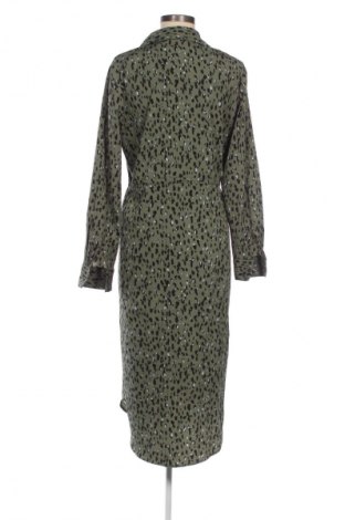 Šaty  Jdy, Velikost M, Barva Vícebarevné, Cena  239,00 Kč