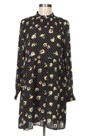 Šaty  Jdy, Velikost S, Barva Vícebarevné, Cena  49,00 Kč