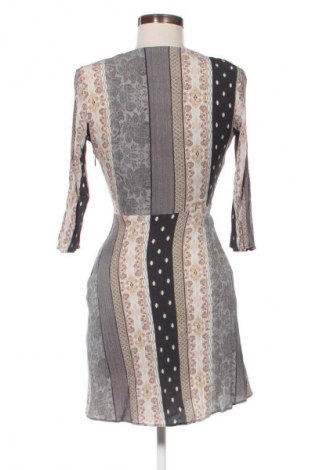 Kleid Mango, Größe S, Farbe Mehrfarbig, Preis 2,99 €