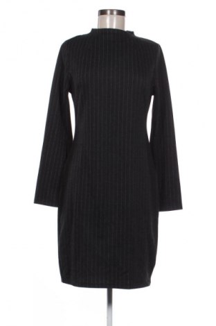 Рокля Marks & Spencer, Размер M, Цвят Многоцветен, Цена 8,18 €