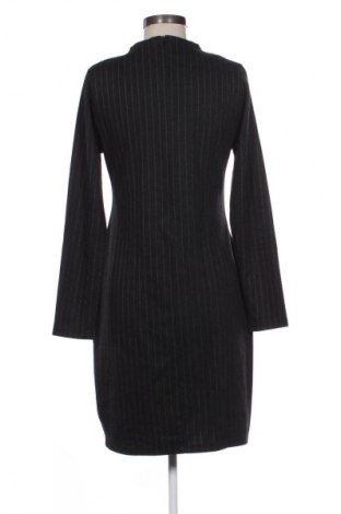 Рокля Marks & Spencer, Размер M, Цвят Многоцветен, Цена 8,18 €