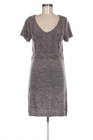 Kleid Miss H., Größe M, Farbe Grau, Preis € 4,99