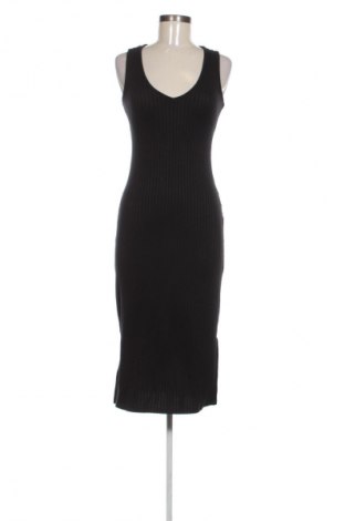 Šaty  Mohito, Velikost M, Barva Černá, Cena  329,00 Kč