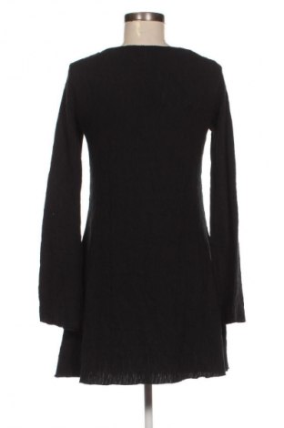 Sukienka Monki, Rozmiar M, Kolor Czarny, Cena 55,99 zł