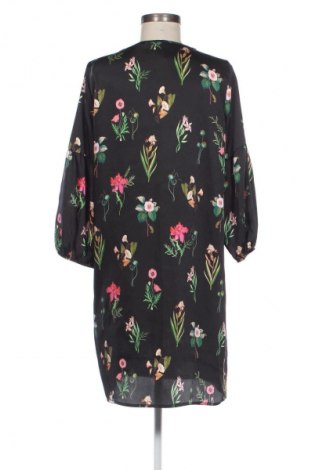 Šaty  Motivi, Velikost M, Barva Vícebarevné, Cena  325,00 Kč