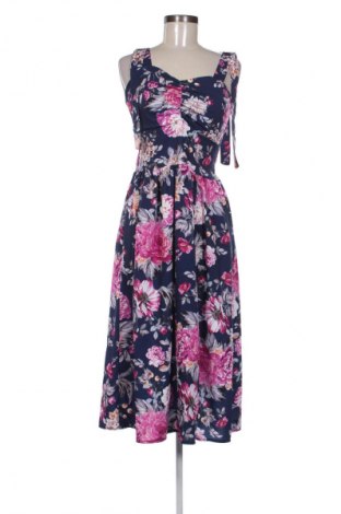 Рокля NEW COLLECTION, Размер S, Цвят Многоцветен, Цена 20,96 €