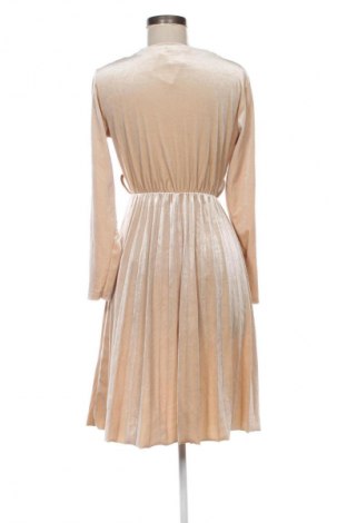 Šaty  NEW COLLECTION, Velikost M, Barva Krémová, Cena  222,00 Kč