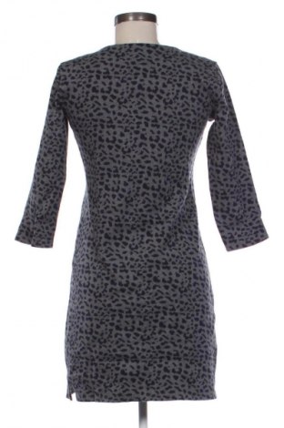 Sukienka Nice Things Paloma S., Rozmiar M, Kolor Kolorowy, Cena 34,99 zł