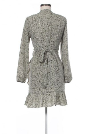 Kleid ONLY, Größe M, Farbe Mehrfarbig, Preis 3,99 €