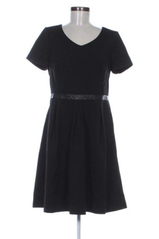 Šaty  Orsay, Velikost M, Barva Černá, Cena  159,00 Kč