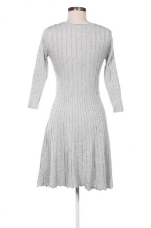 Šaty  Orsay, Velikost M, Barva Šedá, Cena  139,00 Kč