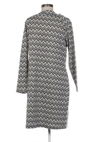 Kleid Paul, Größe M, Farbe Mehrfarbig, Preis 3,99 €