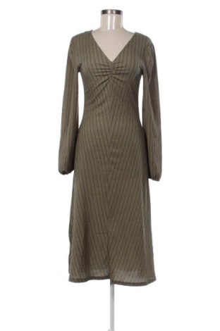 Šaty  Pieces, Velikost S, Barva Vícebarevné, Cena  69,00 Kč