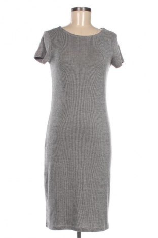 Šaty  Pieces, Velikost M, Barva Vícebarevné, Cena  219,00 Kč