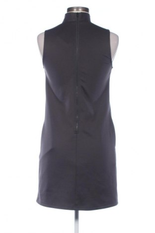 Šaty  Pilgrim, Velikost M, Barva Šedá, Cena  69,00 Kč