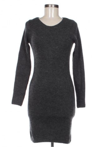 Sukienka Primark, Rozmiar XS, Kolor Czarny, Cena 28,99 zł