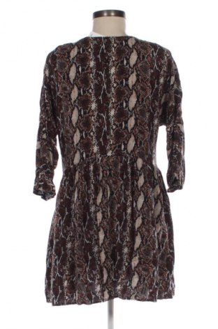 Sukienka Pull&Bear, Rozmiar M, Kolor Kolorowy, Cena 26,79 zł