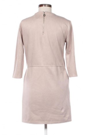 Sukienka Reserved, Rozmiar M, Kolor Beżowy, Cena 29,99 zł