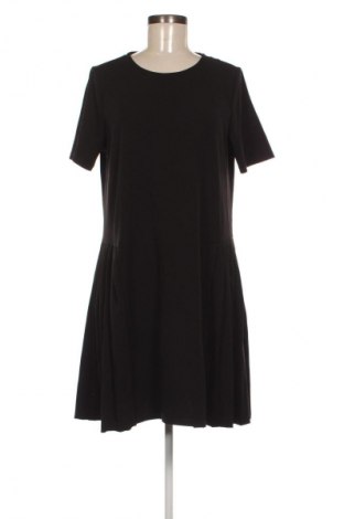 Sukienka Reserved, Rozmiar L, Kolor Czarny, Cena 71,99 zł