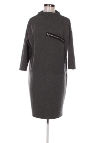 Šaty  Reserved, Velikost M, Barva Šedá, Cena  212,00 Kč