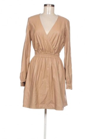 Φόρεμα Reserved, Μέγεθος M, Χρώμα  Μπέζ, Τιμή 5,00 €