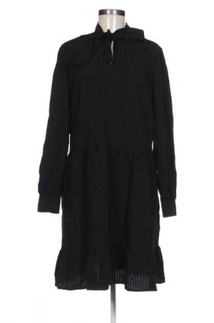 Ruha Reserved, Méret XL, Szín Fekete, Ár 2 439 Ft