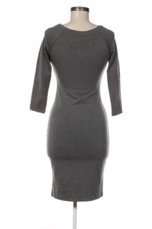 Šaty  Reserved, Velikost XS, Barva Šedá, Cena  49,00 Kč